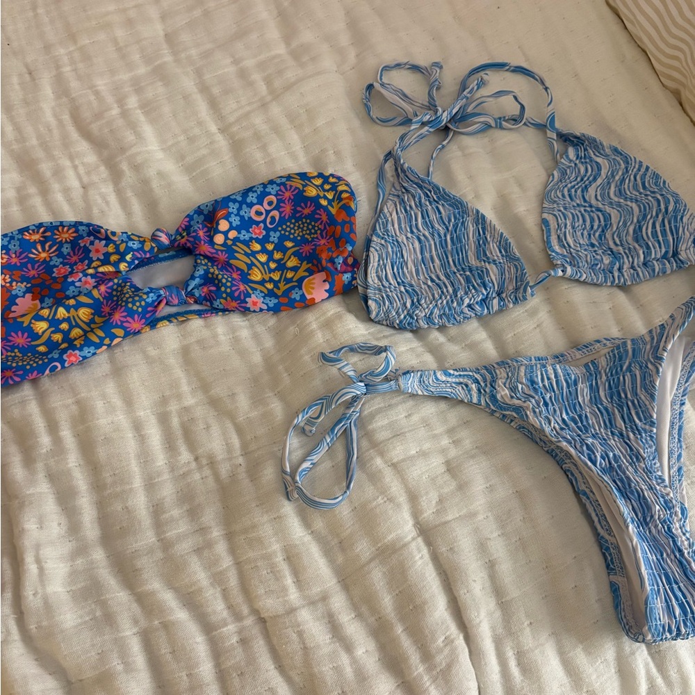 Blue Floral and Wave Print Bikini Set